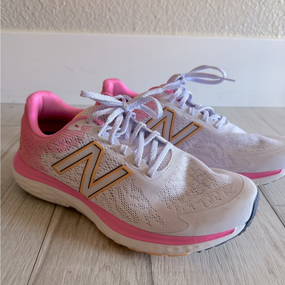 Women’s New Balance Running Shoes 🧡💓💛